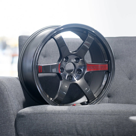 Volk Racing TE37 Saga SL 18"